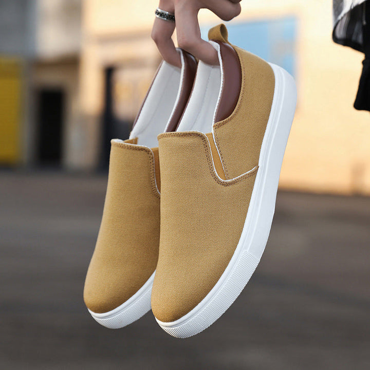 Męskie Wsuwane Sneakersy z Lekką Podeszwą EVA