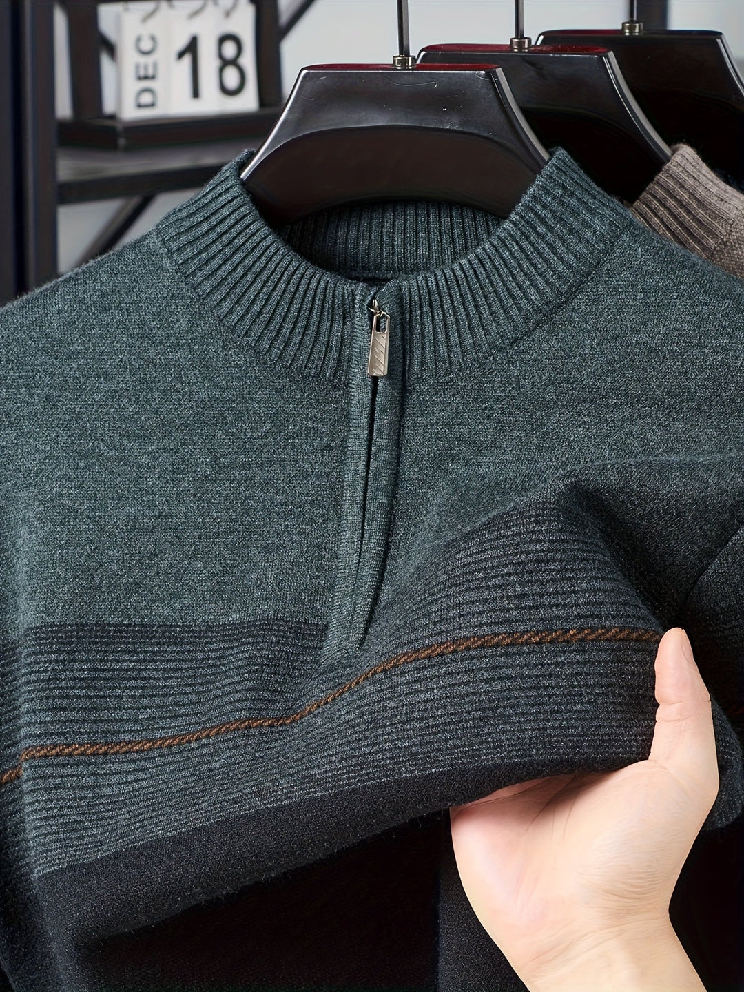 Oscar | Sweter z Zamkiem