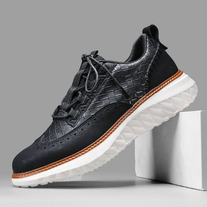 Lancaster Z ozdobnym noskiem Skórzane Sneakersy