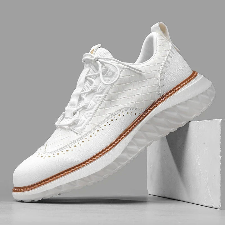 Lancaster Z ozdobnym noskiem Skórzane Sneakersy