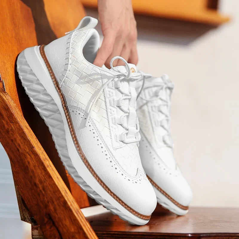 Lancaster Z ozdobnym noskiem Skórzane Sneakersy