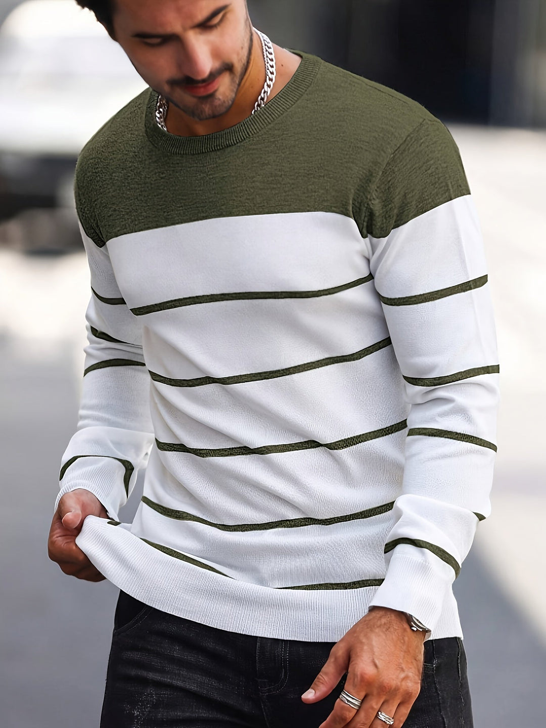 Henry | Pasiasty Sweter z Okrągłym Dekoltem
