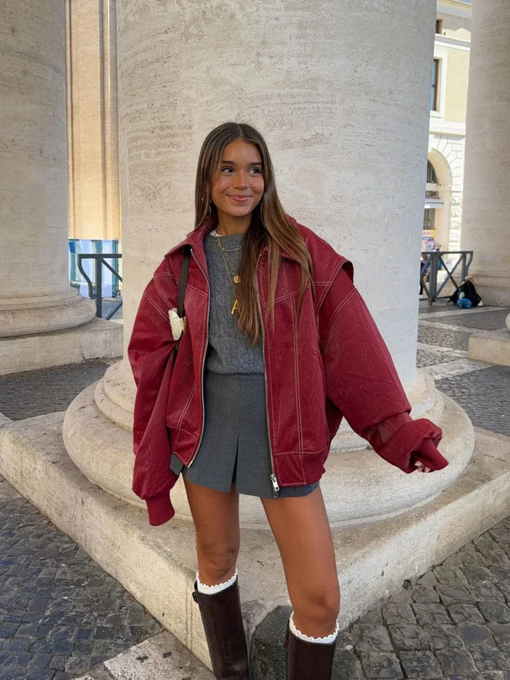 Kontrastowa kurtka oversize – oferta limitowana