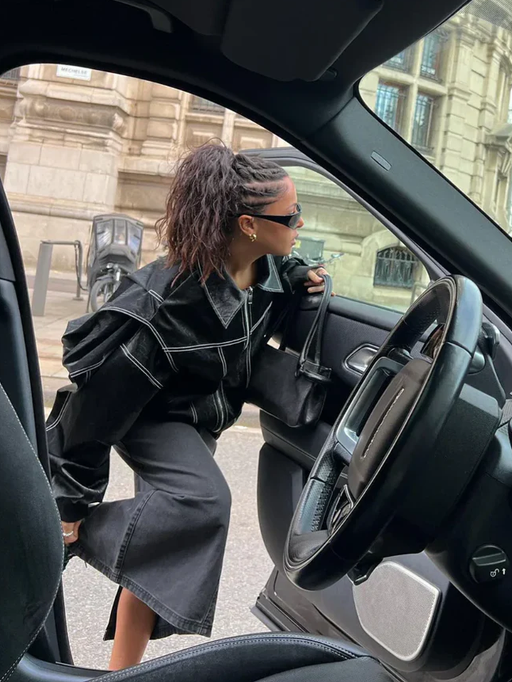 Kontrastowa kurtka oversize – oferta limitowana